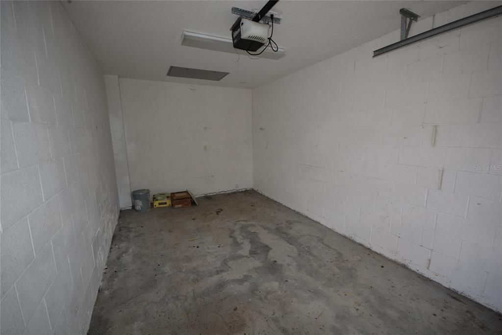 В аренду: $1,995 (2 спален, 2 ванн, 1326 Квадратных фут)