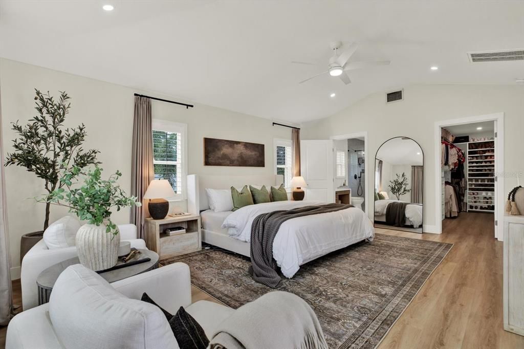 For Sale: $750,000 (3 beds, 3 baths, 1916 Square Feet)
