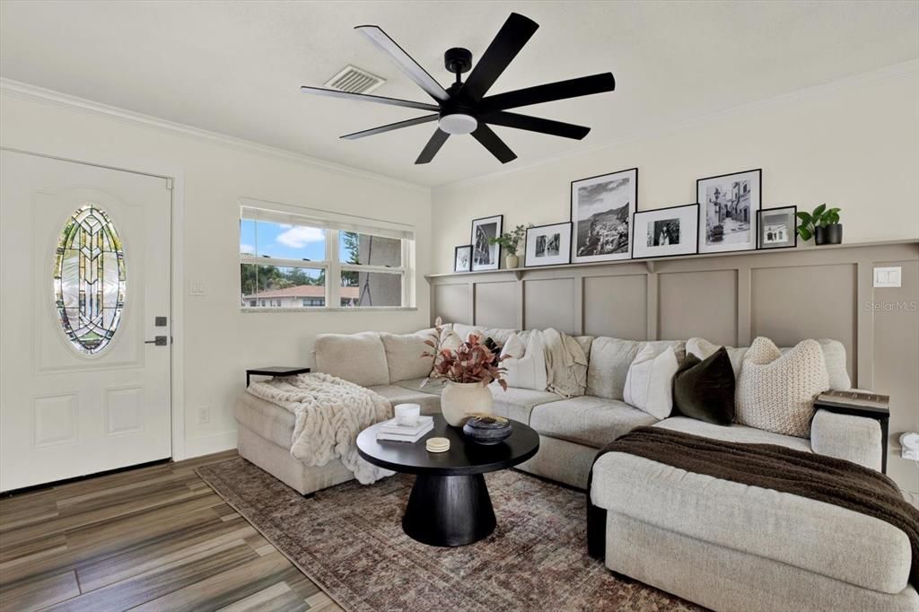 For Sale: $750,000 (3 beds, 3 baths, 1916 Square Feet)