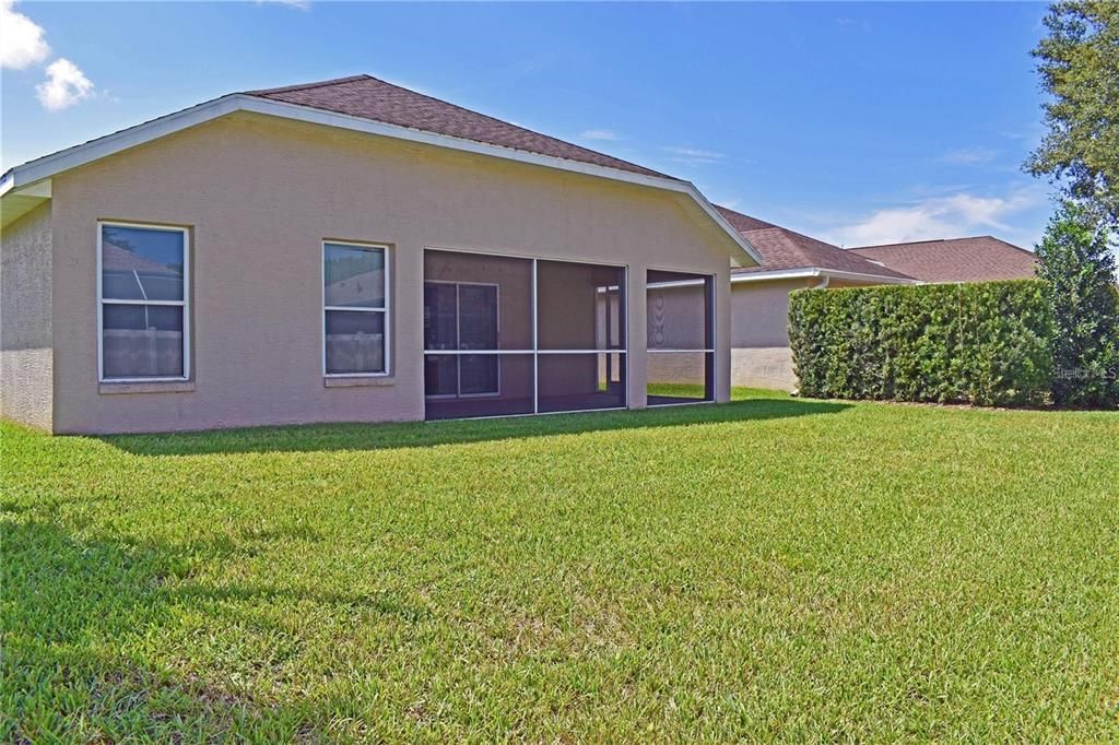 For Rent: $2,200 (3 beds, 2 baths, 1688 Square Feet)