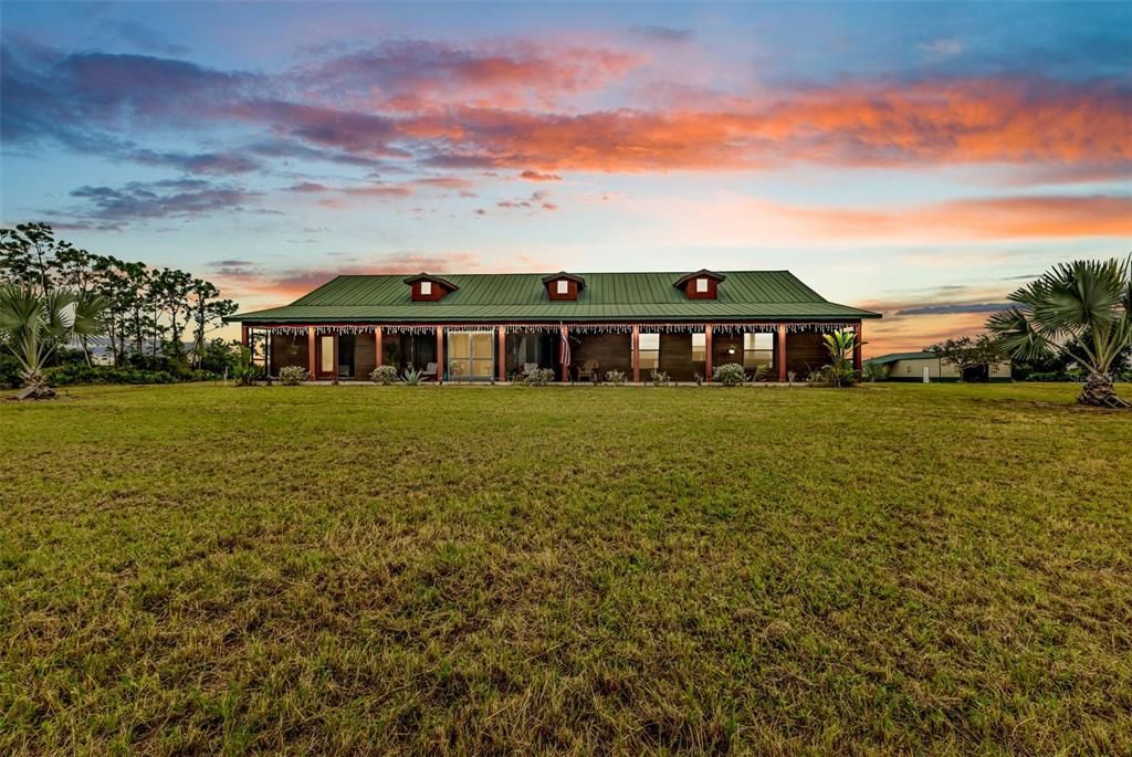 For Sale: $650,000 (4 beds, 3 baths, 3467 Square Feet)