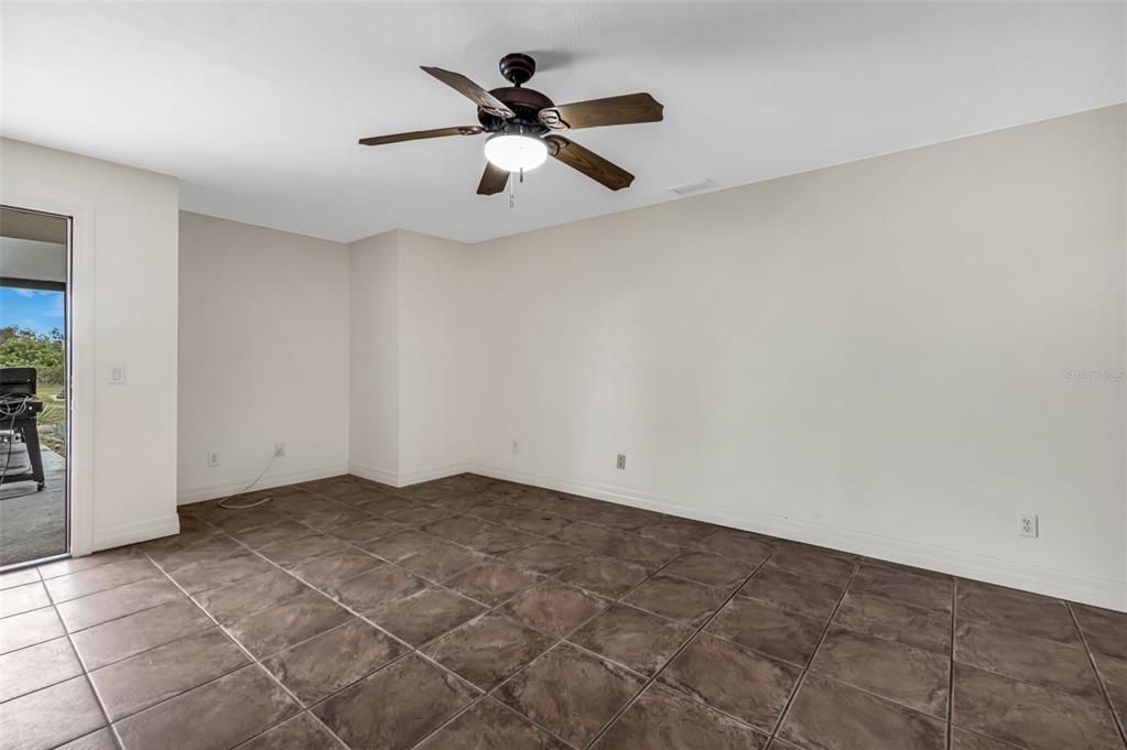 For Sale: $650,000 (4 beds, 3 baths, 3467 Square Feet)