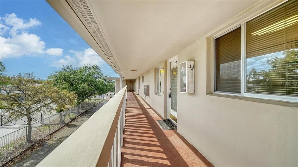 For Rent: $1,625 (2 beds, 2 baths, 964 Square Feet)