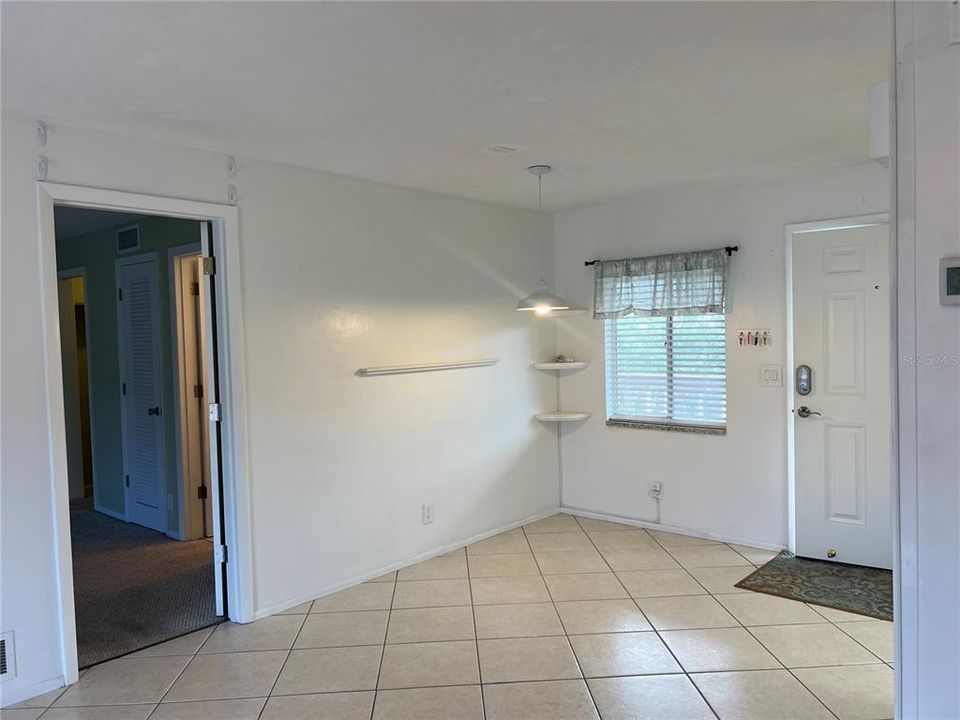 For Rent: $1,625 (2 beds, 2 baths, 964 Square Feet)