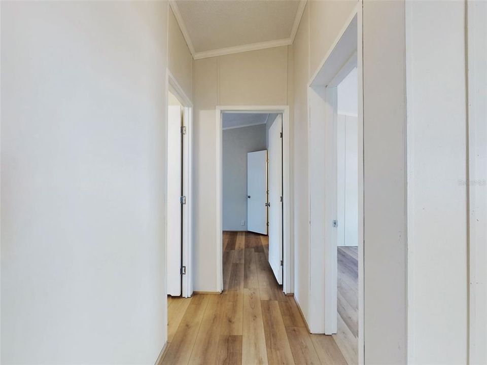 На продажу: $228,900 (4 спален, 2 ванн, 2356 Квадратных фут)