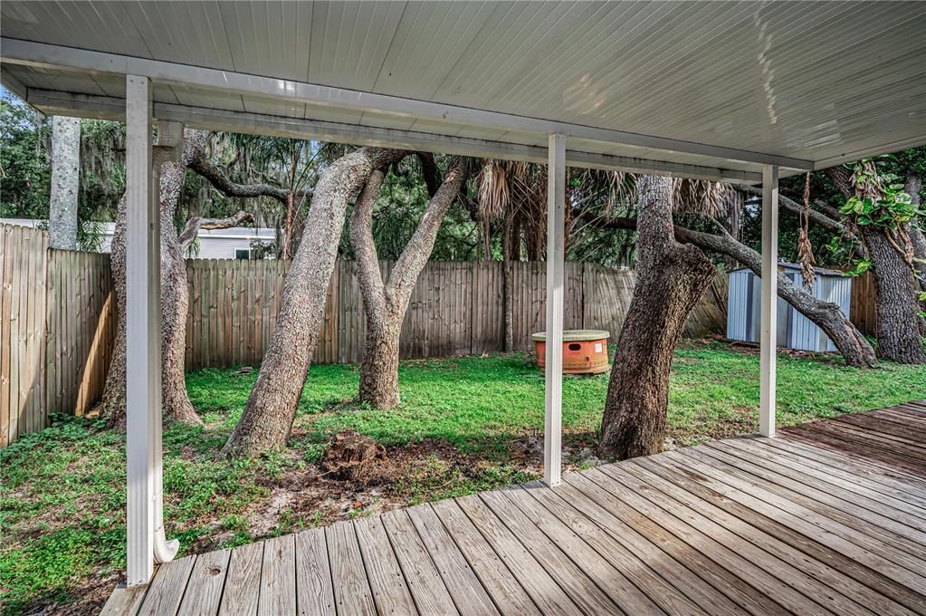 For Sale: $309,900 (3 beds, 2 baths, 1277 Square Feet)