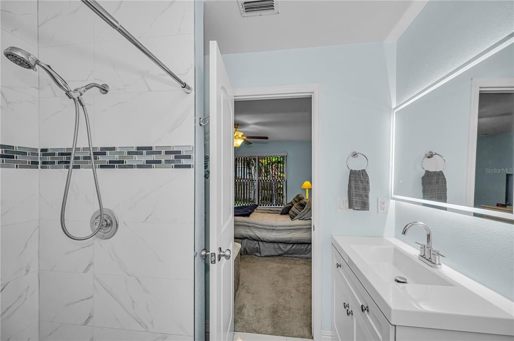 For Sale: $309,900 (3 beds, 2 baths, 1277 Square Feet)
