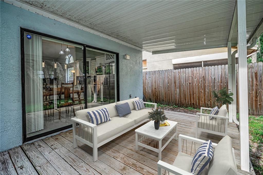 For Sale: $309,900 (3 beds, 2 baths, 1277 Square Feet)