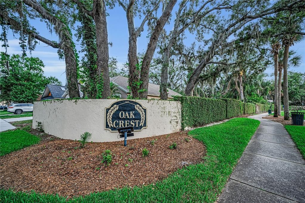For Sale: $309,900 (3 beds, 2 baths, 1277 Square Feet)