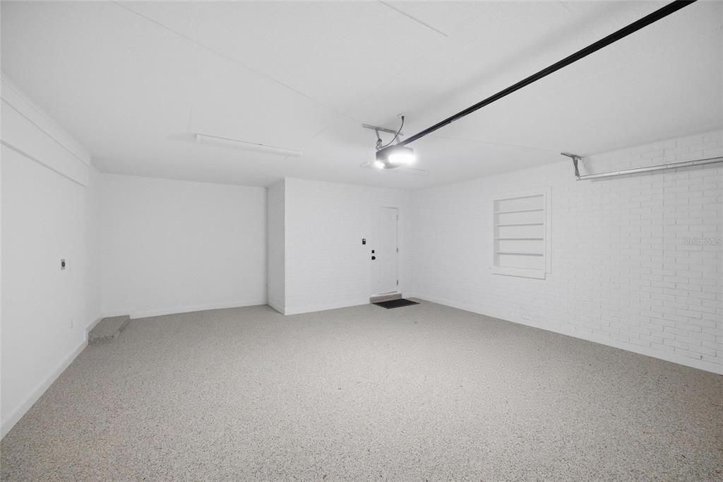 En Venta: $825,601 (4 camas, 2 baños, 1731 Pies cuadrados)