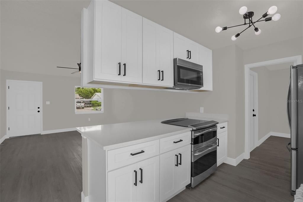 Active With Contract: $379,900 (3 beds, 2 baths, 1053 Square Feet)