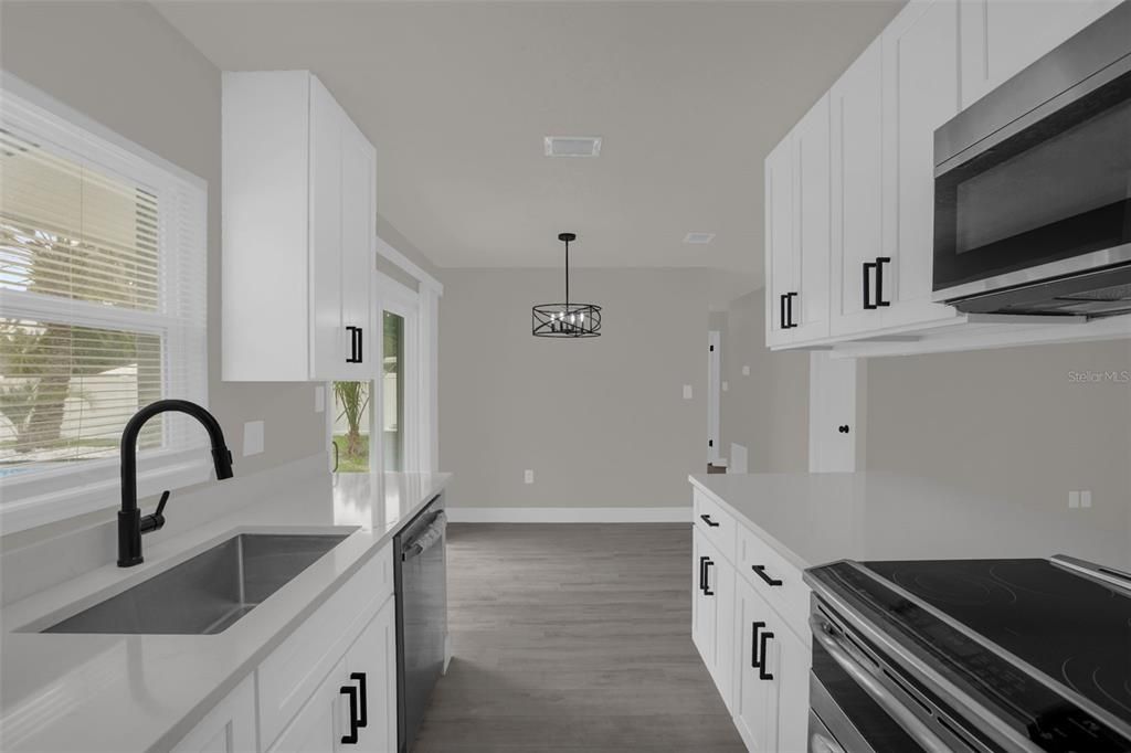 Active With Contract: $379,900 (3 beds, 2 baths, 1053 Square Feet)