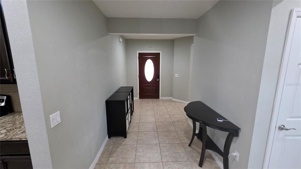 В аренду: $2,350 (4 спален, 2 ванн, 2162 Квадратных фут)