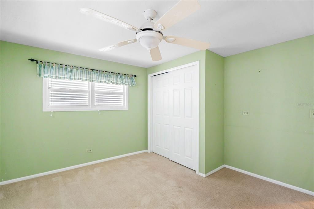 For Sale: $199,900 (2 beds, 1 baths, 767 Square Feet)