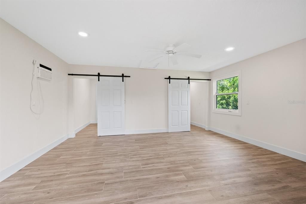 En Venta: $2,150,000 (5 camas, 4 baños, 4184 Pies cuadrados)