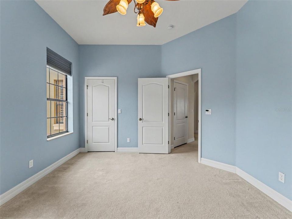 For Rent: $3,100 (3 beds, 3 baths, 2599 Square Feet)