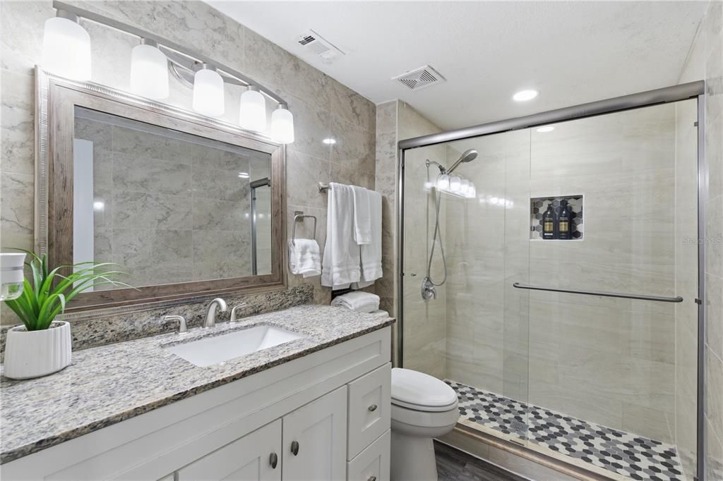 For Sale: $595,900 (5 beds, 3 baths, 2558 Square Feet)