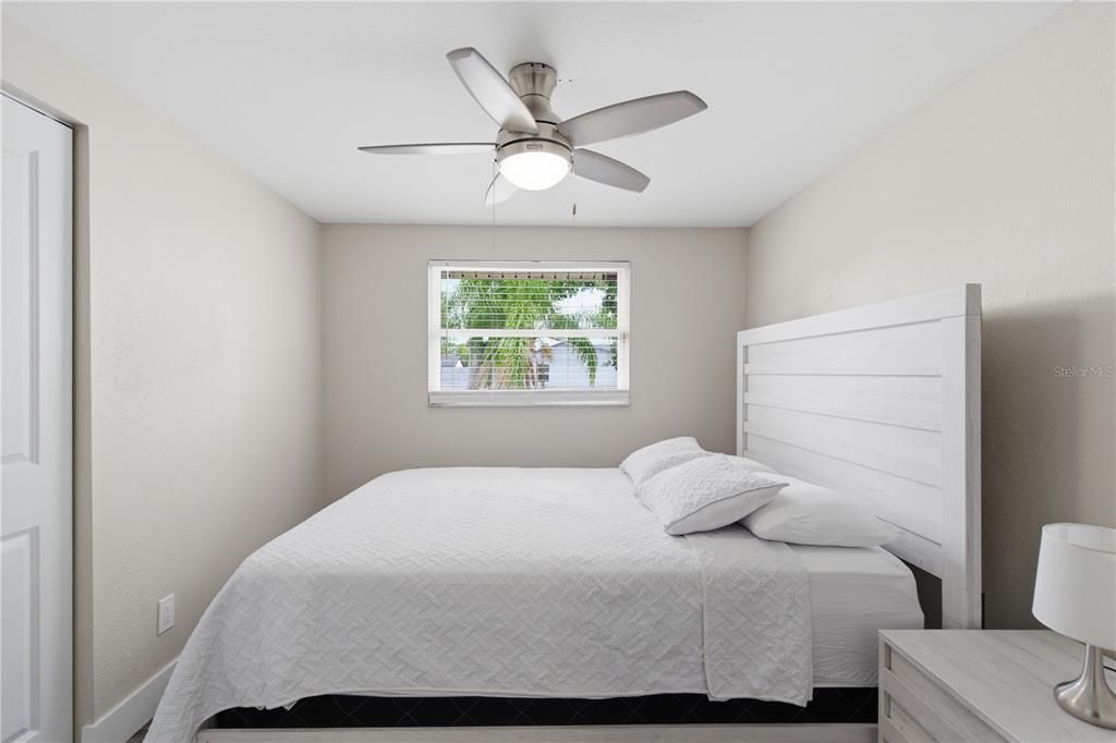 For Sale: $595,900 (5 beds, 3 baths, 2558 Square Feet)