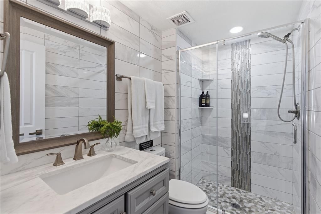 For Sale: $595,900 (5 beds, 3 baths, 2558 Square Feet)