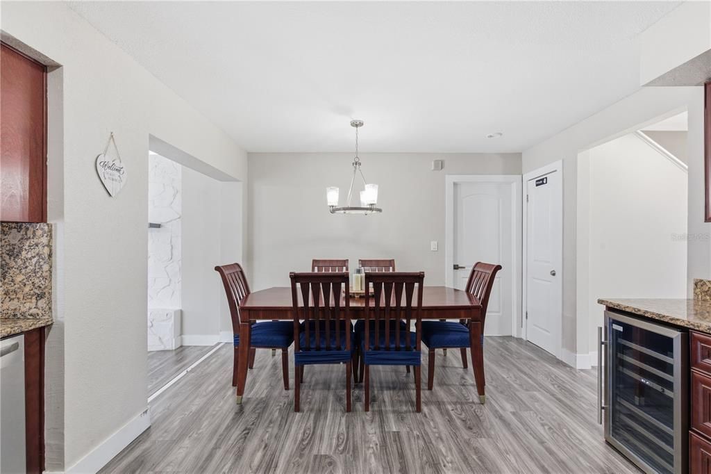 For Sale: $595,900 (5 beds, 3 baths, 2558 Square Feet)