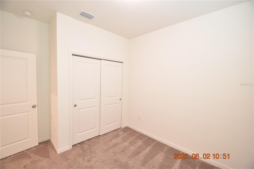 For Rent: $2,695 (4 beds, 2 baths, 1989 Square Feet)