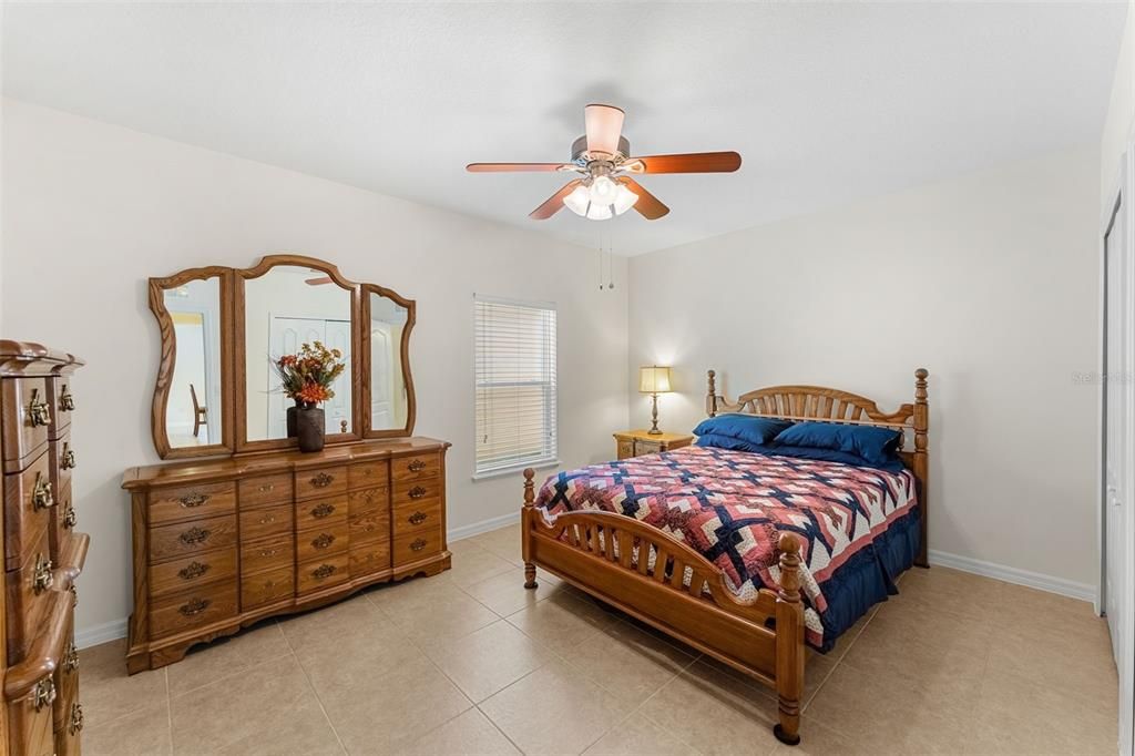 For Sale: $435,000 (4 beds, 2 baths, 1988 Square Feet)