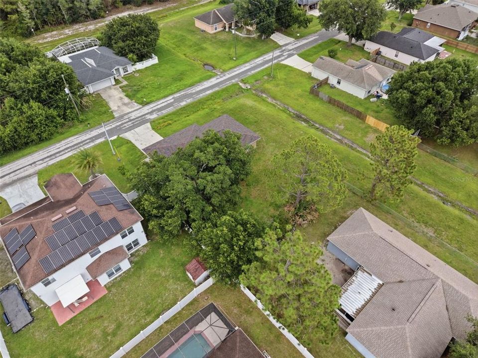 For Sale: $250,000 (3 beds, 2 baths, 1302 Square Feet)