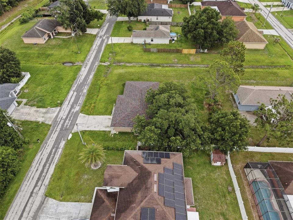 For Sale: $250,000 (3 beds, 2 baths, 1302 Square Feet)