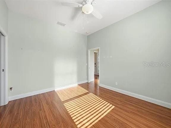 For Rent: $2,500 (3 beds, 2 baths, 2084 Square Feet)