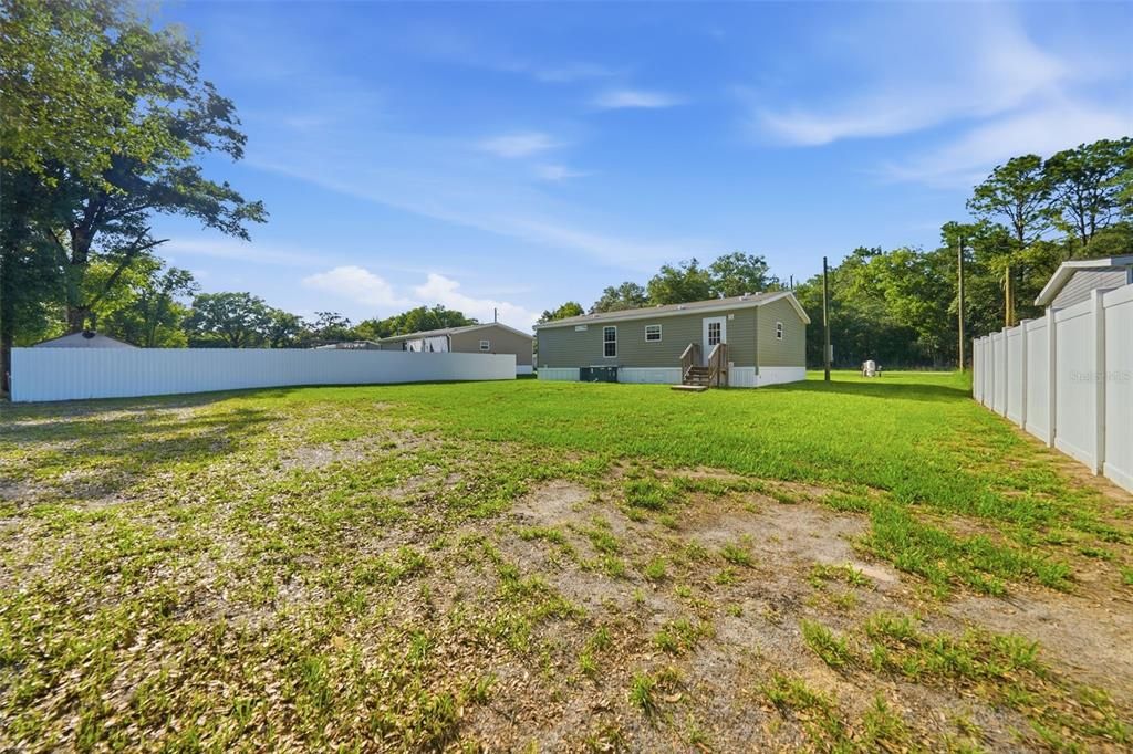 For Sale: $173,000 (3 beds, 2 baths, 1080 Square Feet)