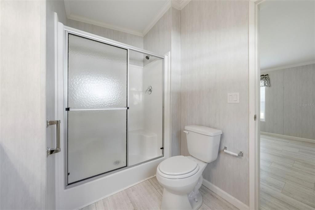 For Sale: $173,000 (3 beds, 2 baths, 1080 Square Feet)