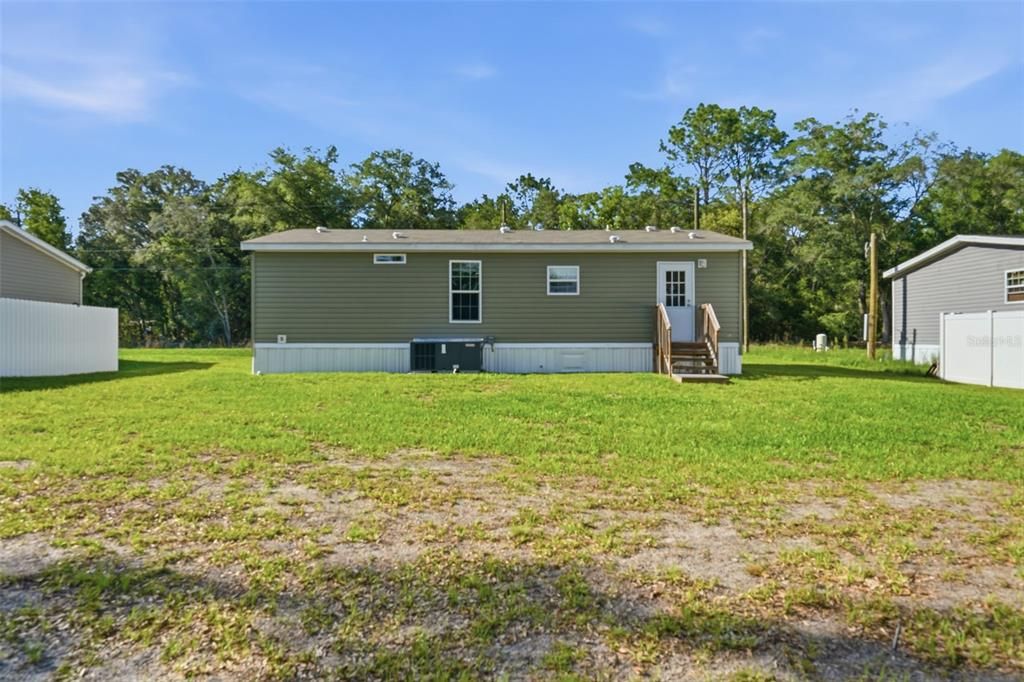 For Sale: $173,000 (3 beds, 2 baths, 1080 Square Feet)