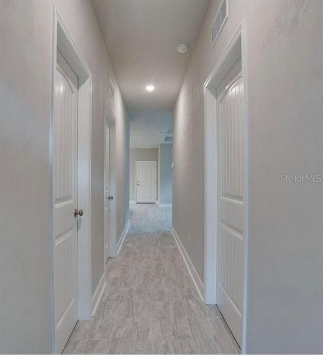 For Rent: $2,450 (3 beds, 2 baths, 1324 Square Feet)