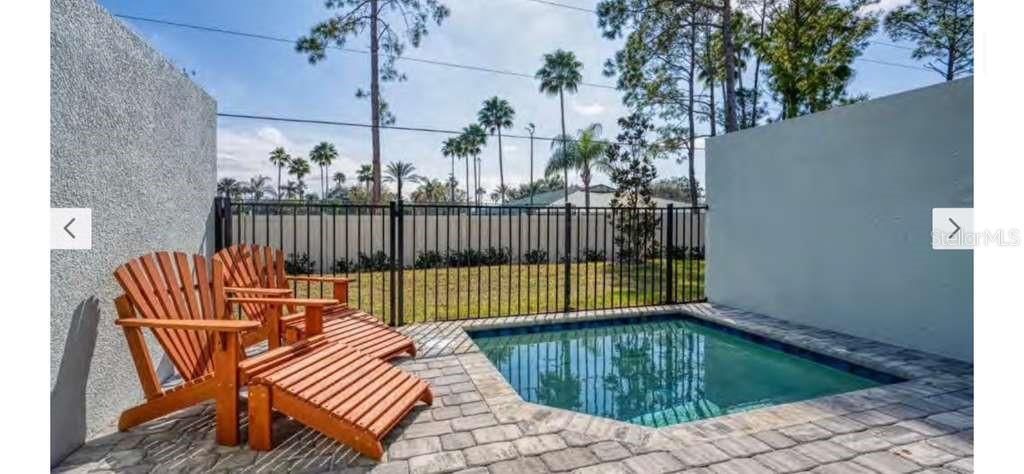 For Sale: $449,000 (4 beds, 4 baths, 2112 Square Feet)