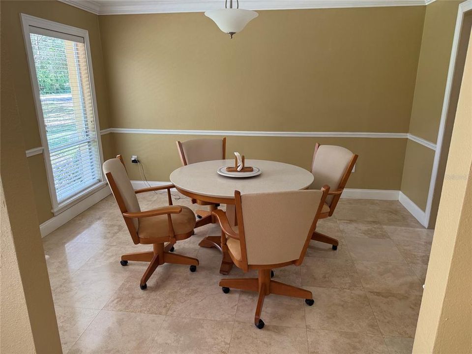 For Sale: $895,000 (4 beds, 2 baths, 2771 Square Feet)