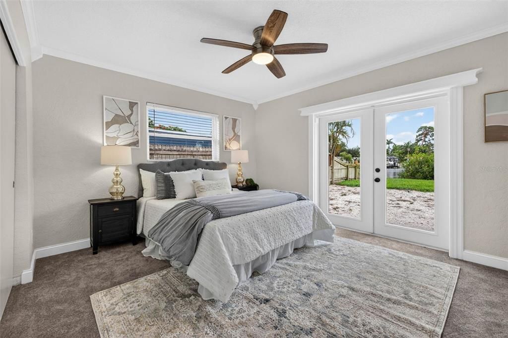 For Sale: $599,000 (3 beds, 3 baths, 1696 Square Feet)