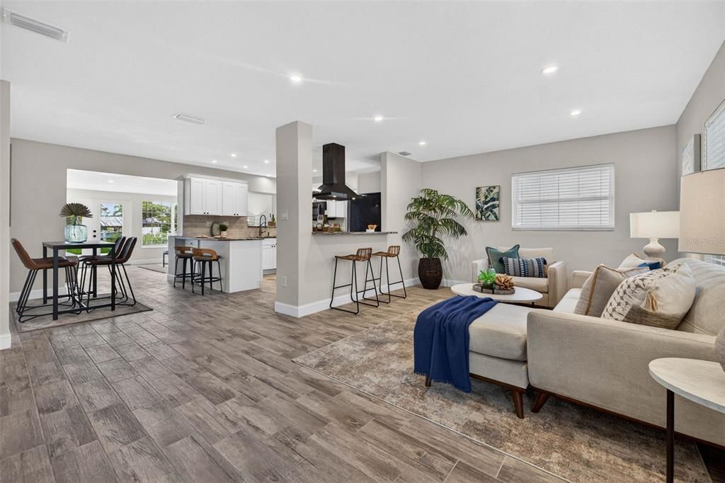 For Sale: $599,000 (3 beds, 3 baths, 1696 Square Feet)