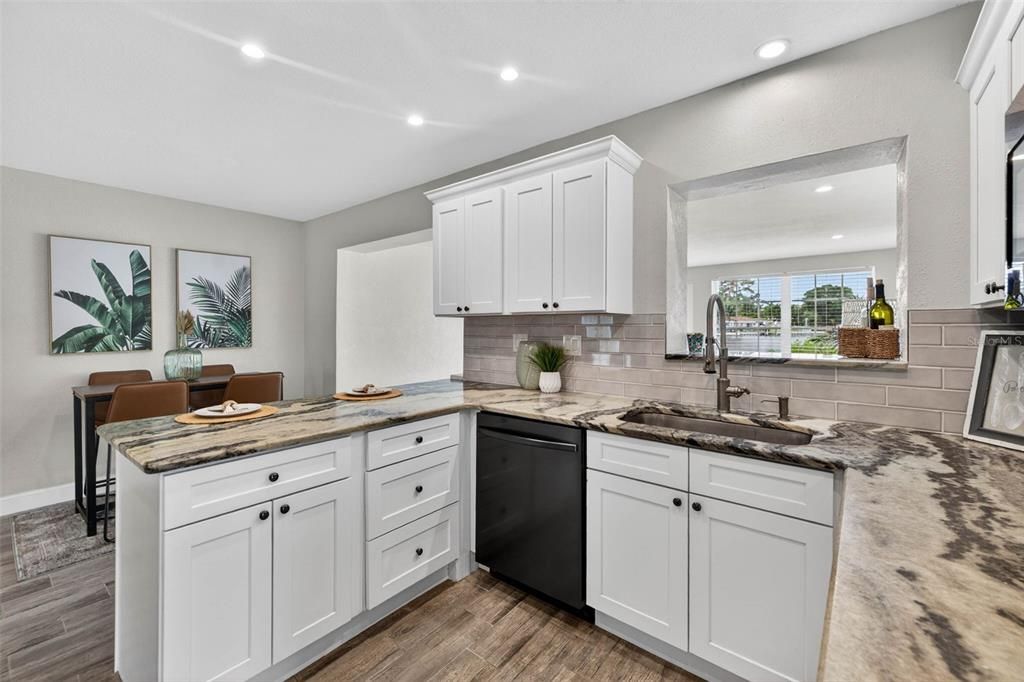 For Sale: $599,000 (3 beds, 3 baths, 1696 Square Feet)