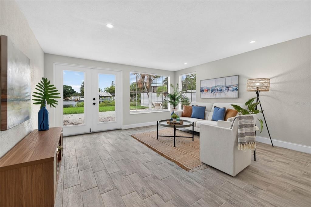 For Sale: $599,000 (3 beds, 3 baths, 1696 Square Feet)