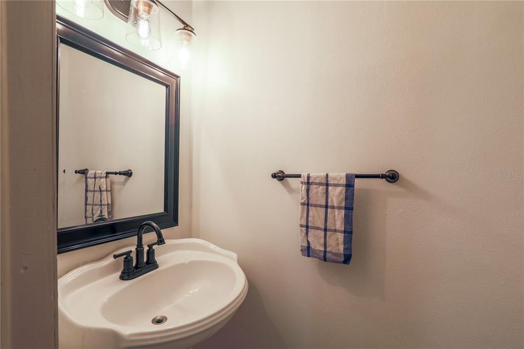 For Sale: $735,000 (4 beds, 2 baths, 1647 Square Feet)