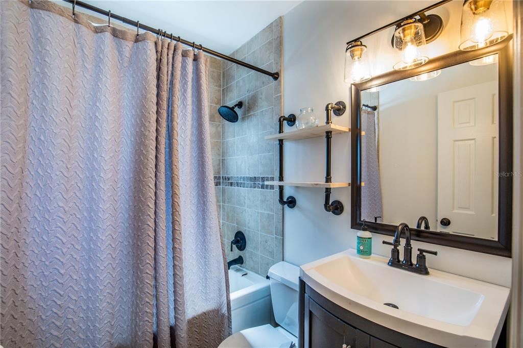 For Sale: $735,000 (4 beds, 2 baths, 1647 Square Feet)