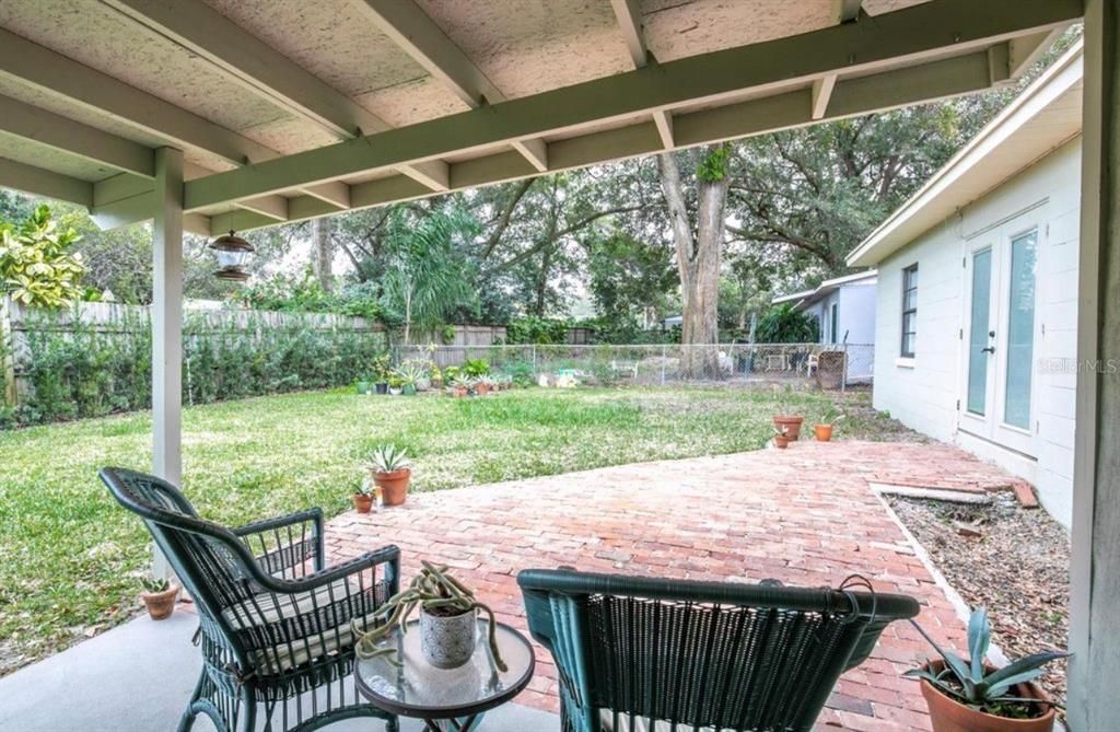 For Sale: $735,000 (4 beds, 2 baths, 1647 Square Feet)