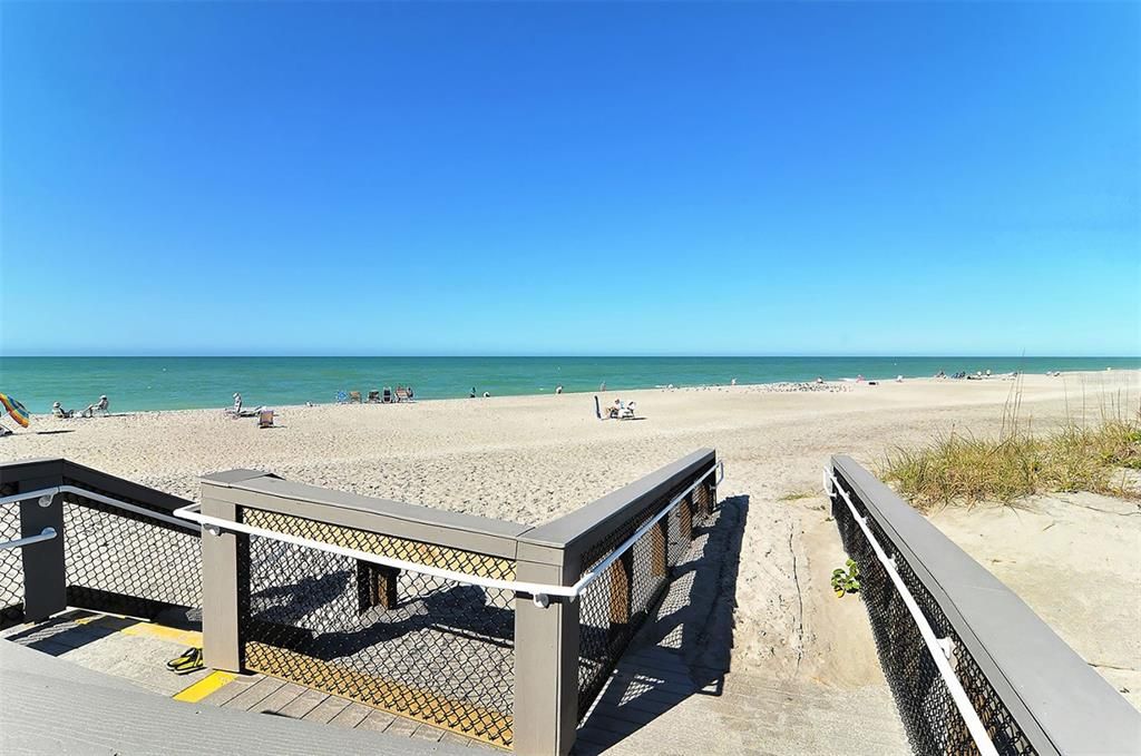 For Sale: $336,900 (2 beds, 2 baths, 1522 Square Feet)