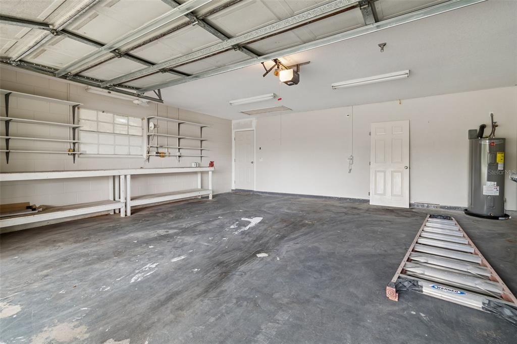 For Rent: $2,695 (3 beds, 2 baths, 2315 Square Feet)