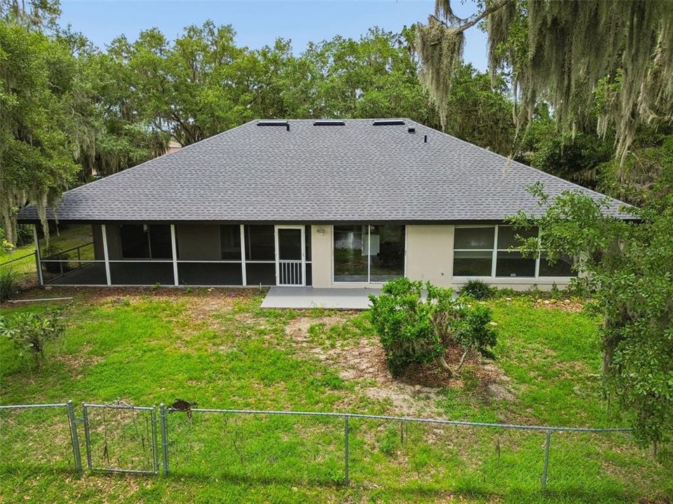For Rent: $2,695 (3 beds, 2 baths, 2315 Square Feet)