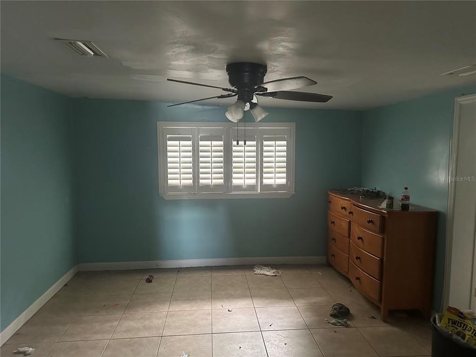 En Venta: $270,000 (3 camas, 2 baños, 1780 Pies cuadrados)