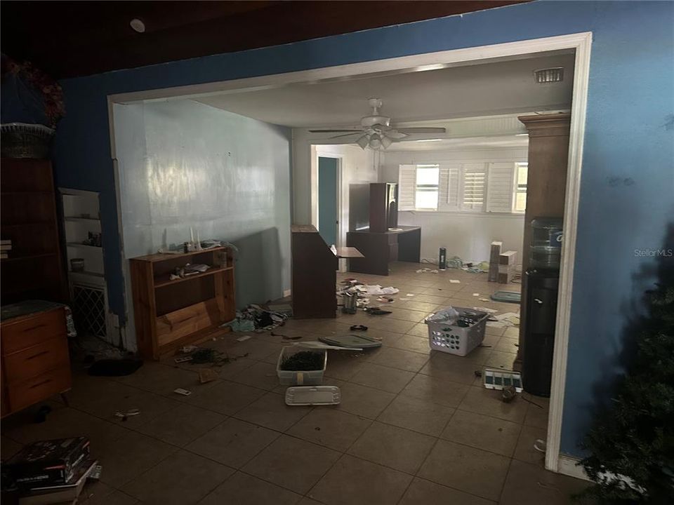 En Venta: $270,000 (3 camas, 2 baños, 1780 Pies cuadrados)
