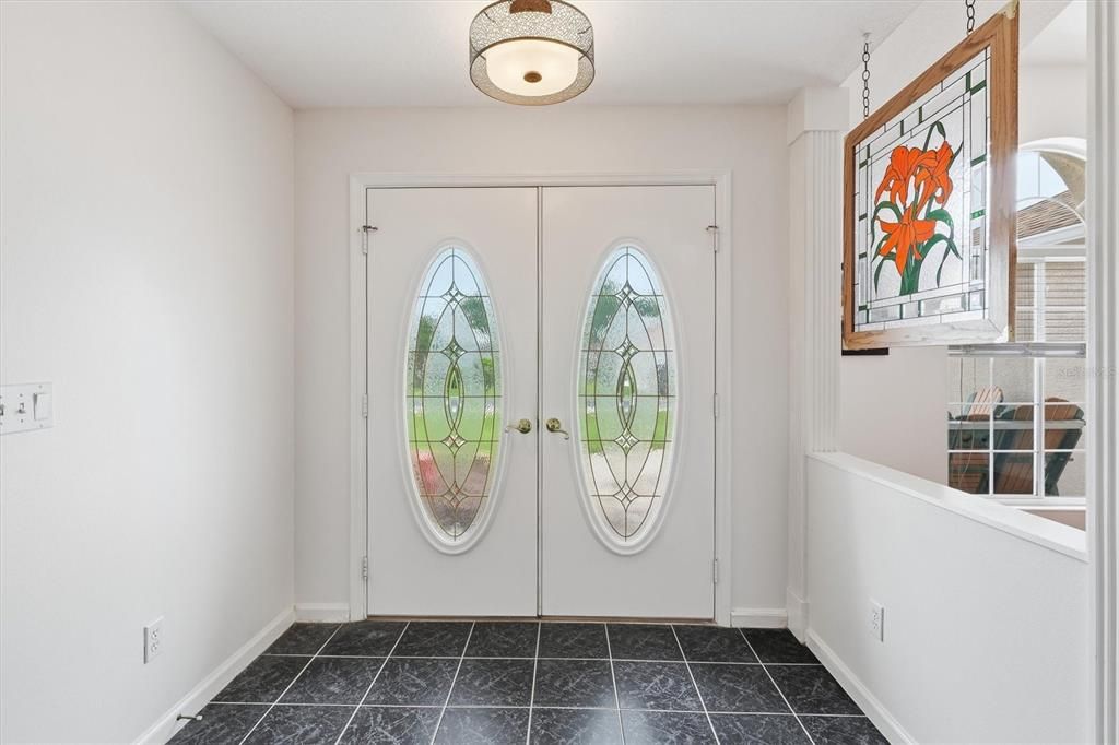 For Sale: $297,500 (3 beds, 2 baths, 1659 Square Feet)