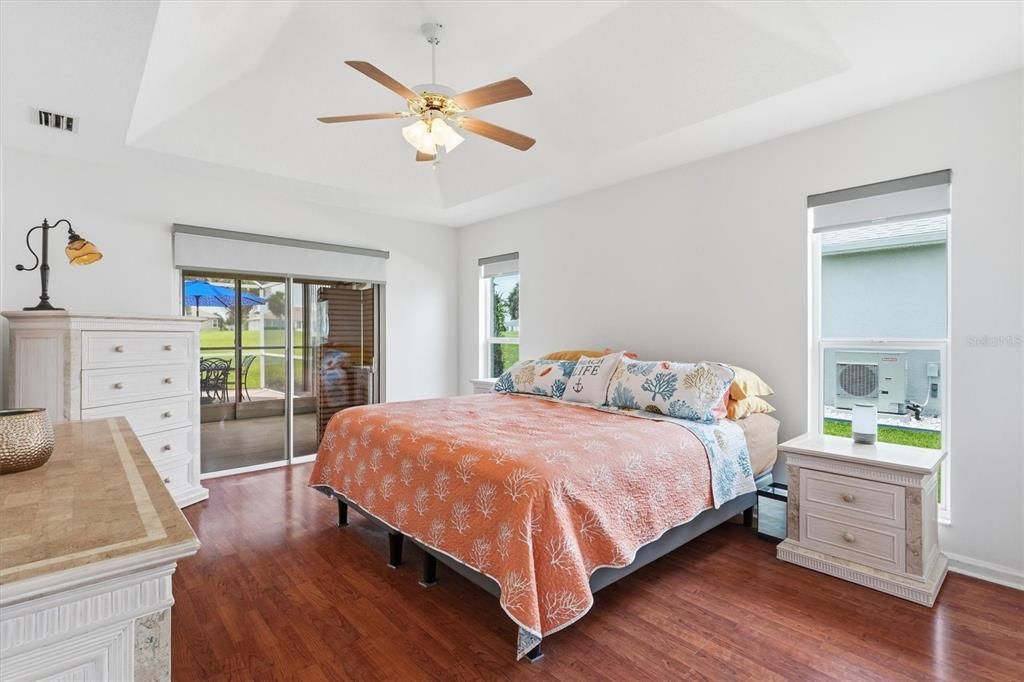 For Sale: $297,500 (3 beds, 2 baths, 1659 Square Feet)