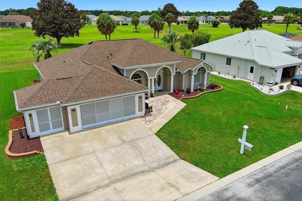 For Sale: $297,500 (3 beds, 2 baths, 1659 Square Feet)